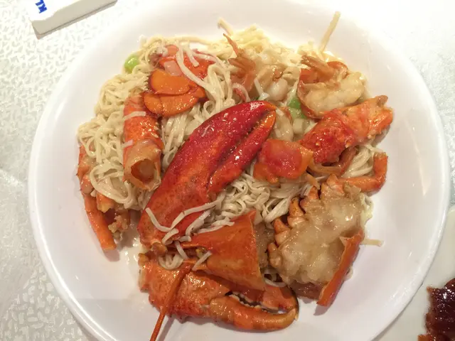 清湯龍蝦伊面