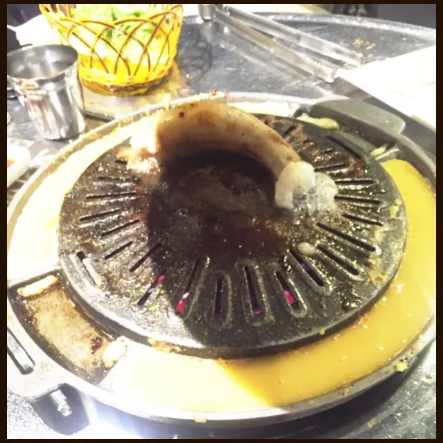 外皮唔錯、但內裏真係好多油