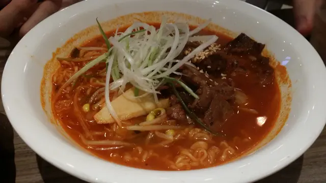 醬燒豬頸肉拉麵