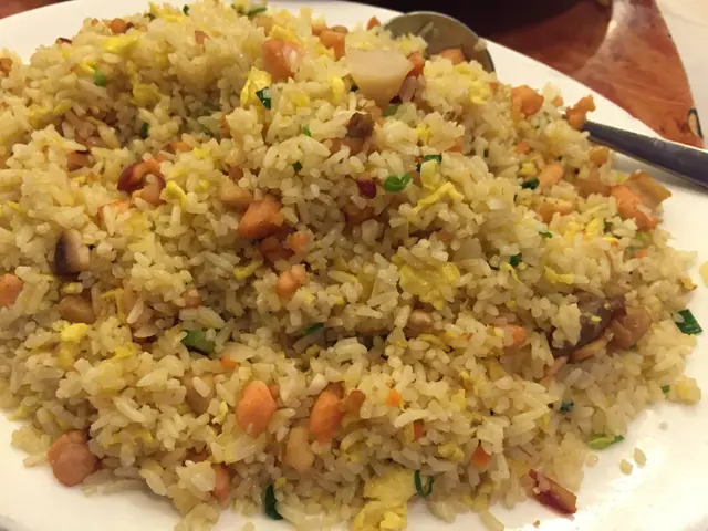 飯炒得唔錯,無油,但都係海膽炒飯好食啲