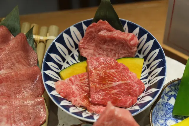 上肩肉、肩胛肉