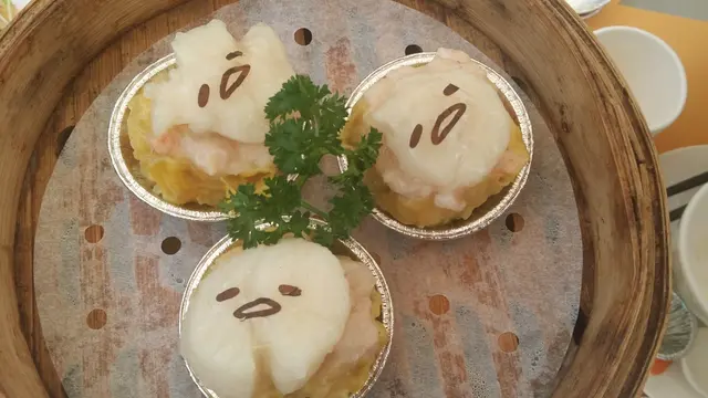 梳乎蛋原隻帶子蝦餃