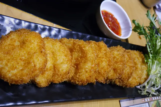 泰式墨魚餅小食