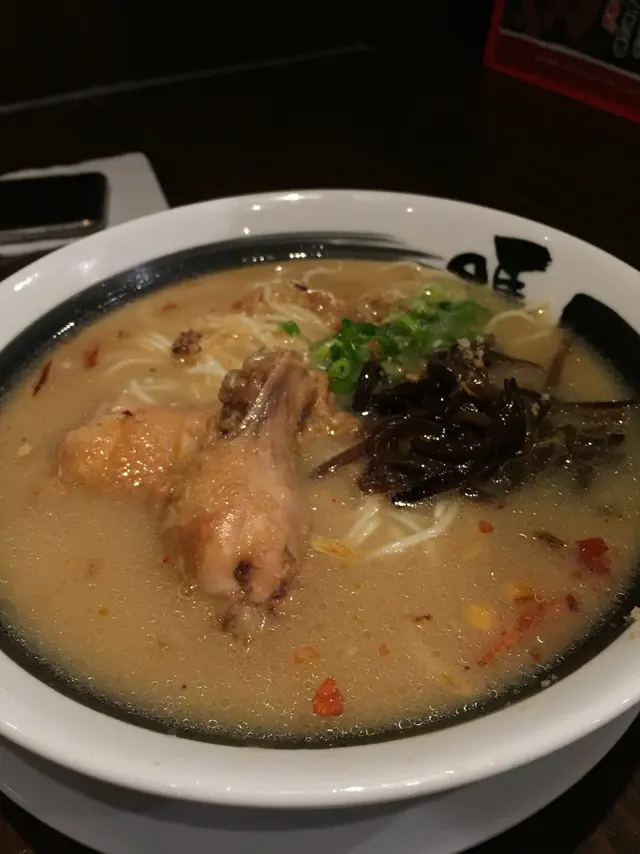 醬燘雞鎚味玉拉麵