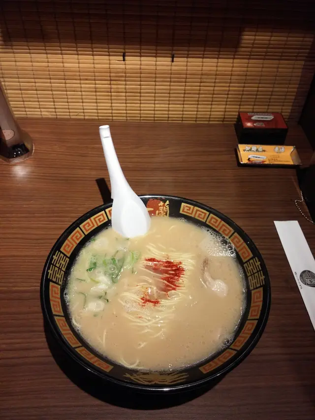 加一個麵底另加$19