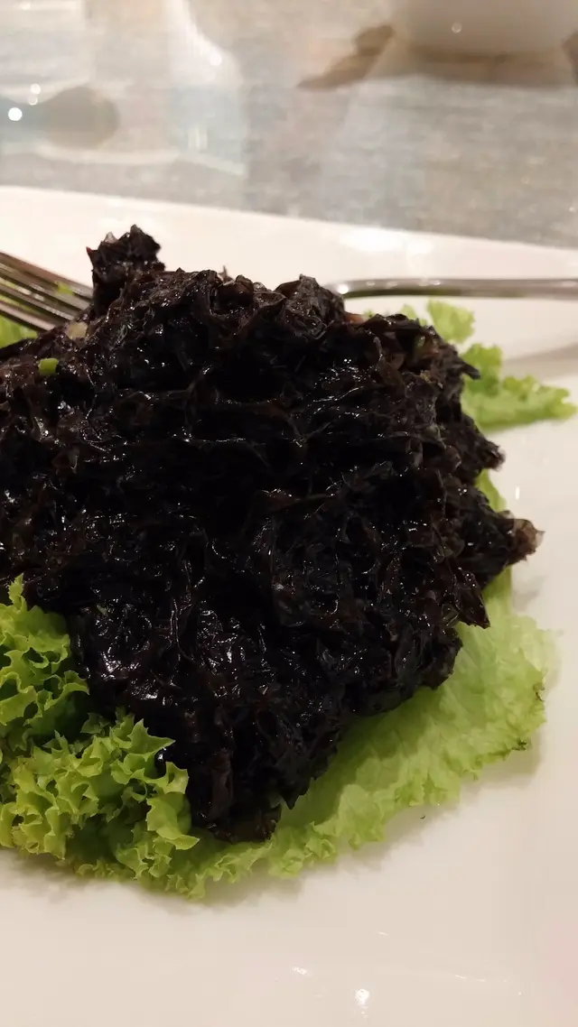 頭水應該不難明,就是尾水的相反,即開初第一次長出及收割的紫菜