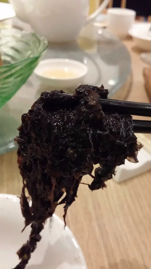 酸酸甜甜的,以少許醋糖調味,加上凍食這一點,開胃良品