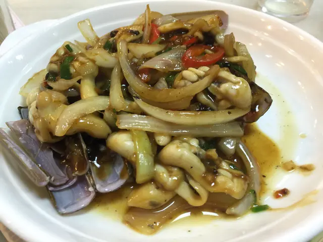 不太新鮮,亦有頗多沙。為何海鮮飯店這樣失準,我是丈二和尚,模不著頭腦。