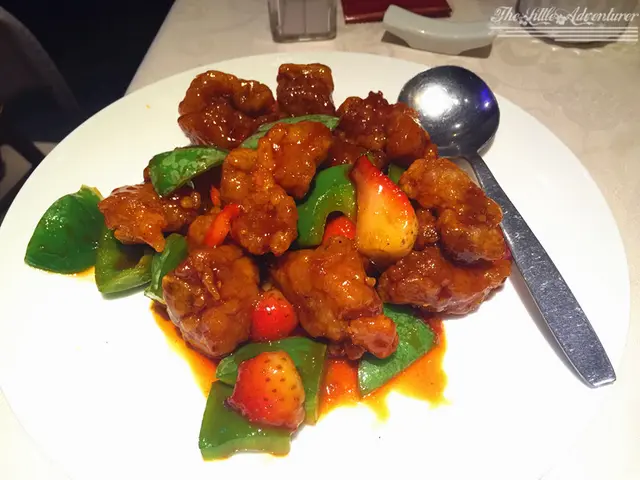 士多啤梨生炒骨