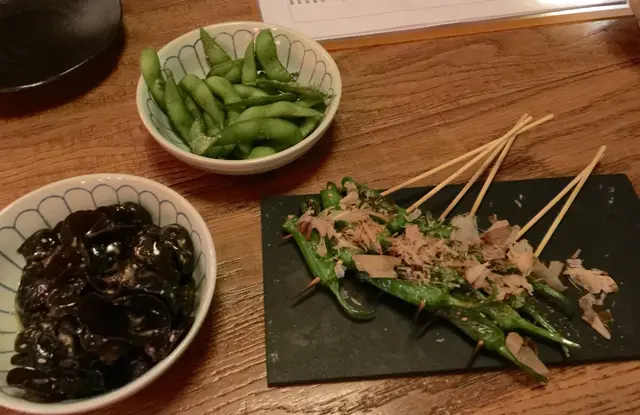 枝豆佐酒一流~ 芥末雲耳好開胃, 燒青椒好鮮甜