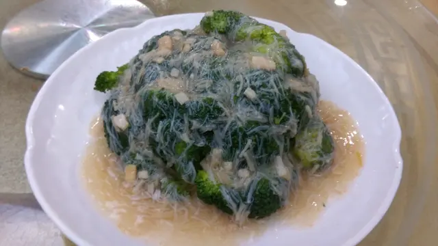 瑤柱扒西蘭花