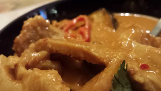 馬來咖哩野菌豬扒飯
