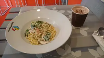 香草忌帘烟三文鱼意粉