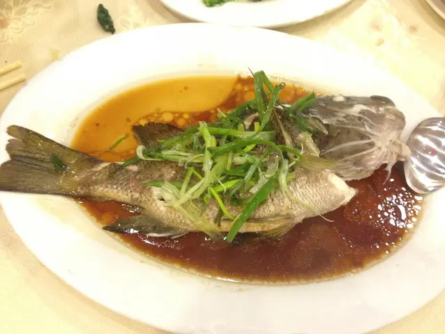 清蒸石蚌魚