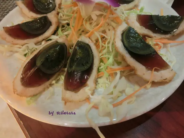 泰式炸蝦丸皮蛋