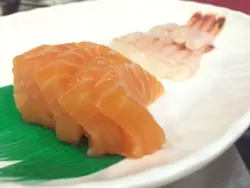 厚切三文魚刺身