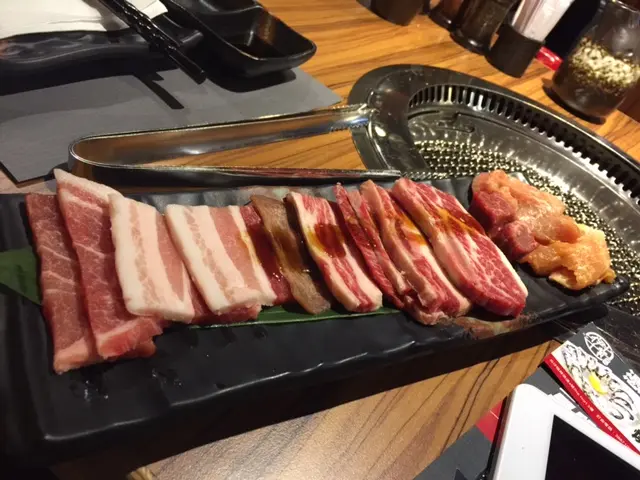 燒肉拼盤
