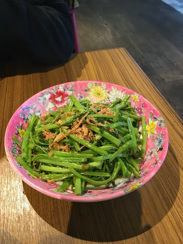 馬拉盞炒通菜