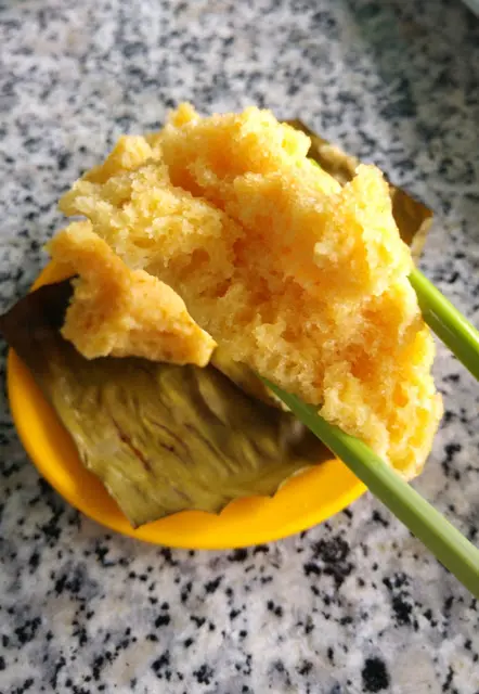 原來是加了雞屎藤的客家茶果