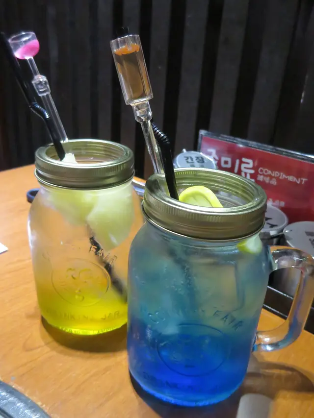 菠蘿梳打+韓藍天使梳打