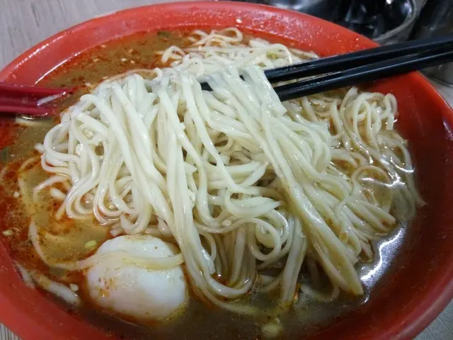 拉麵也是自家製 夠彈牙 爽口 無鹼水味