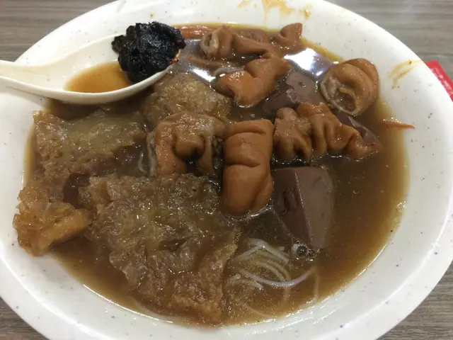 都幾大碗既,但豬腸入邊太油