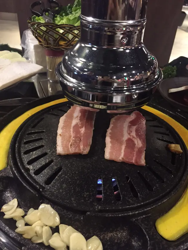 喜來五花肉配特製醬汁