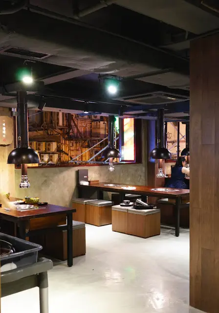 座位與座位之間非常寬敞, 坐得非常舒服