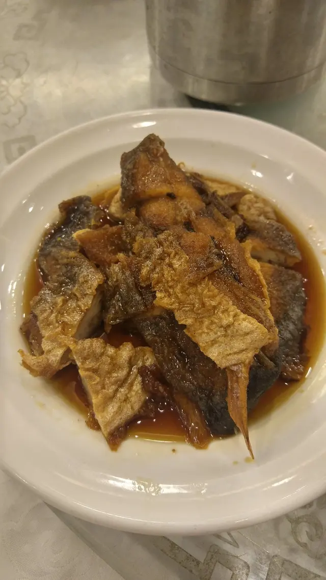 味道偏甜,沒有燻的味道,魚肉質地是不錯