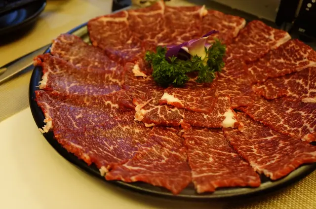 手切本地牛頸脊