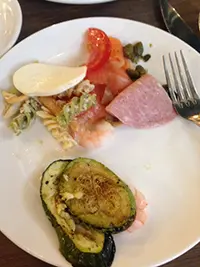 青口, 煙三文魚