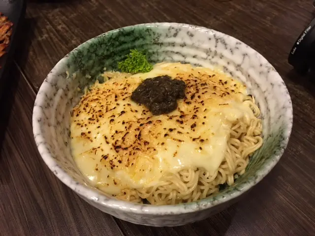 黑松露三重芝士撈丁