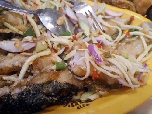 青芒絲沙律筍殼魚