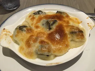 田螺夠大隻, 有豐富口感, 而且煮得軟稔, 帶有些咸香味道, 也蠻不錯的, 附送大量薯蓉, 濃濃薯香, 但有一點偏咸