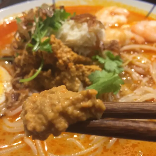 大蝦蟹黃喇沙摻摻麵