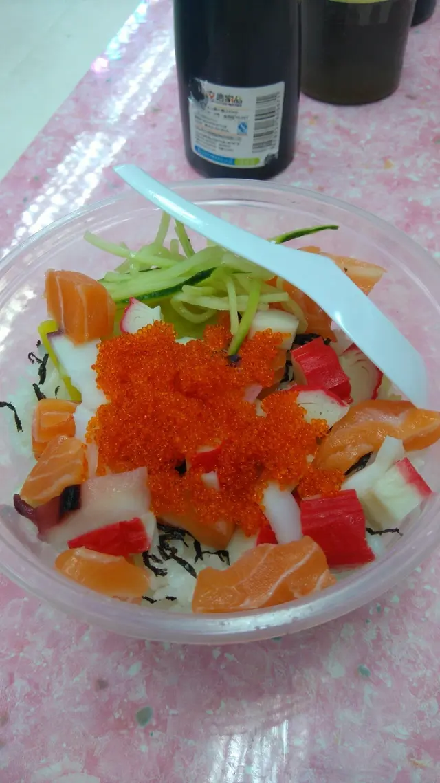 飯重醋味, 芥末豉油無芥末味, 魚量少