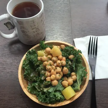 Kale Salad  (  lunch  set  )