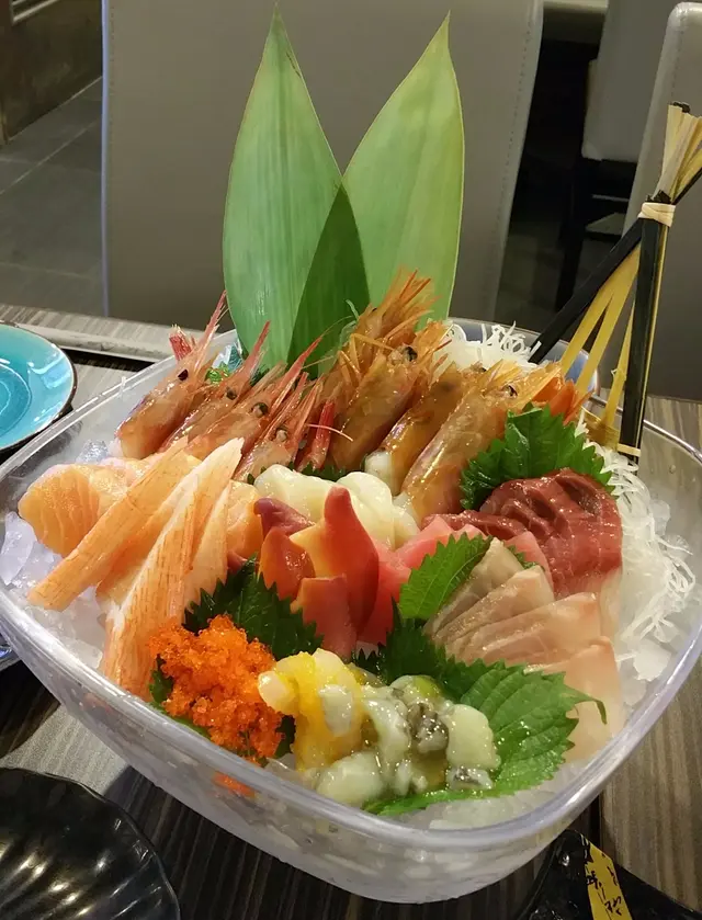 推介芥末八爪魚、帶子、油甘魚