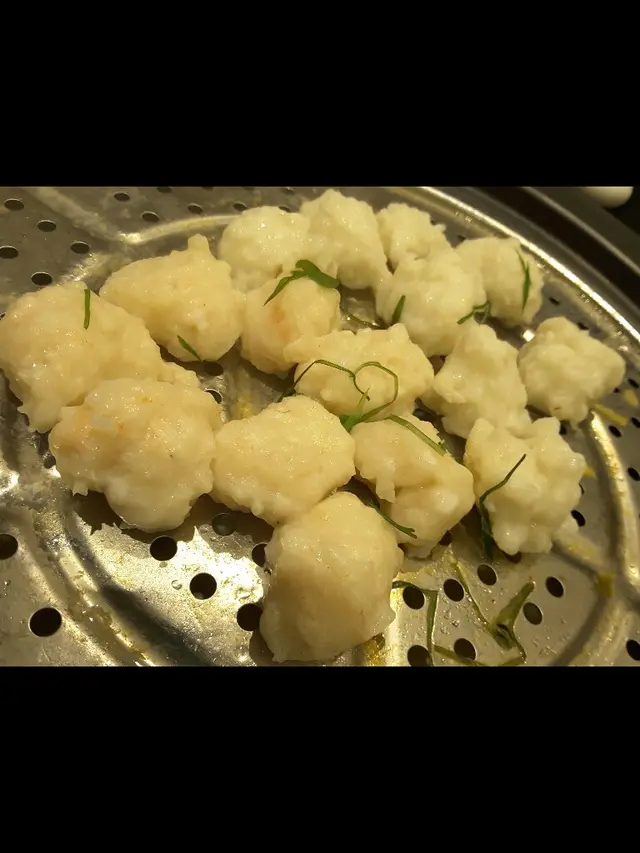 手打墨魚滑及鮮蝦滑