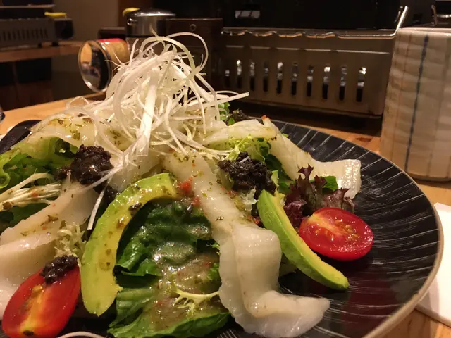 特製黑松露炙燒平目魚邊沙律