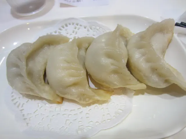 鮮肉鍋貼