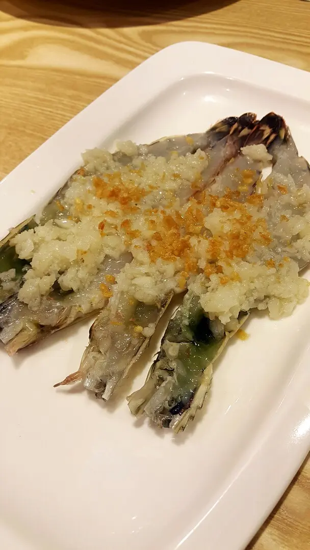 蒜蓉蒸開邊虎蝦