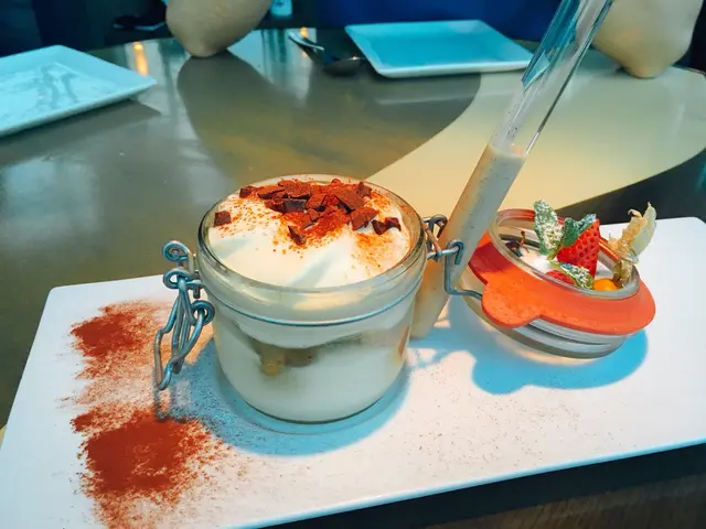 Aqua own Tiramisu
