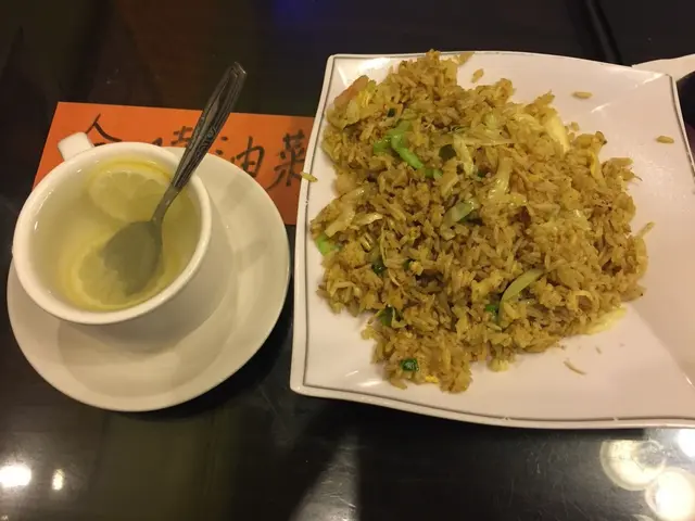 這....真的是印尼炒飯?!