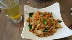 午餐.no141泰味鸡肉炒河