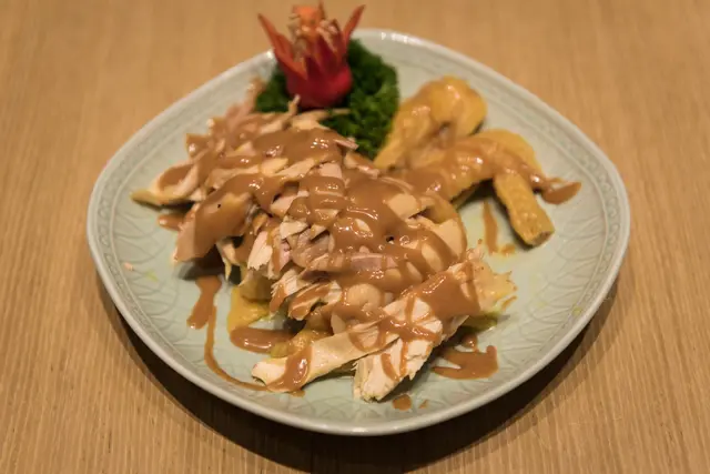 麻醬手撕雞