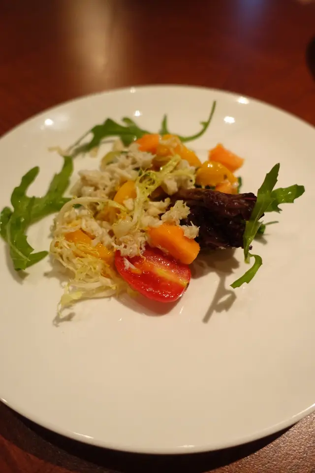 色彩繽紛奪目的沙律,即時開胃起來!