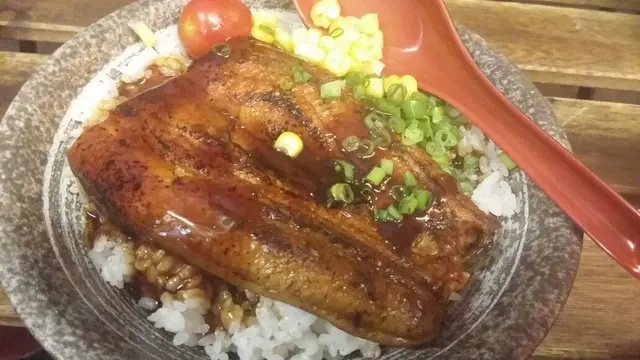 自家製汁醬鰻魚飯