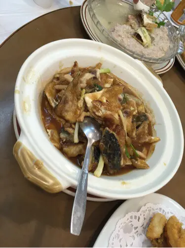 這道魚頭是我吃最多的一道菜，吃完了之後真的感覺超有膠原蛋白的😍大推這道！