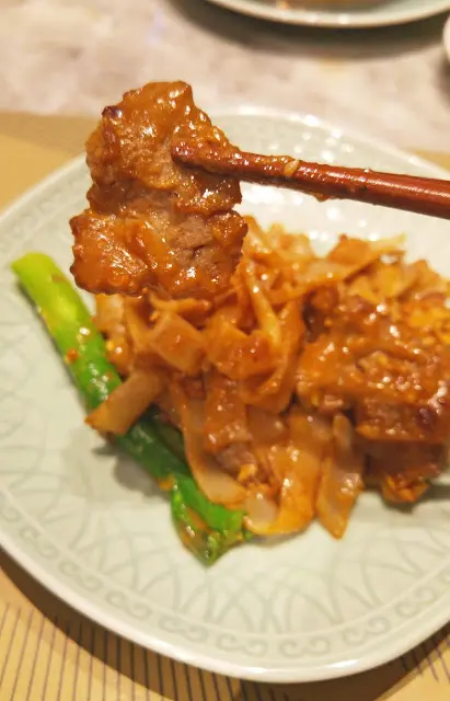 沙茶醬令牛肉味更加提升層次, 又不會蓋過其味道